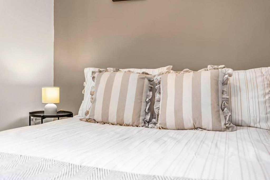 The Belton Retreat * London